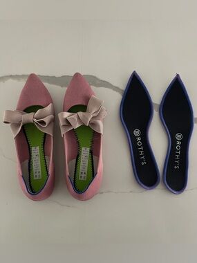Rothy’s rosebud point with bow flat shoes